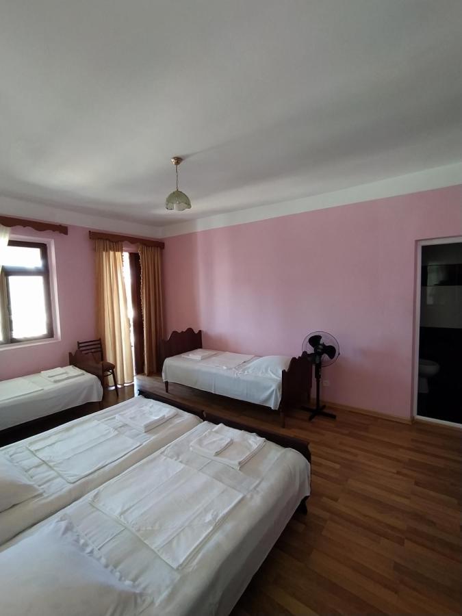 Guest House Teni Machindżauri Zewnętrze zdjęcie