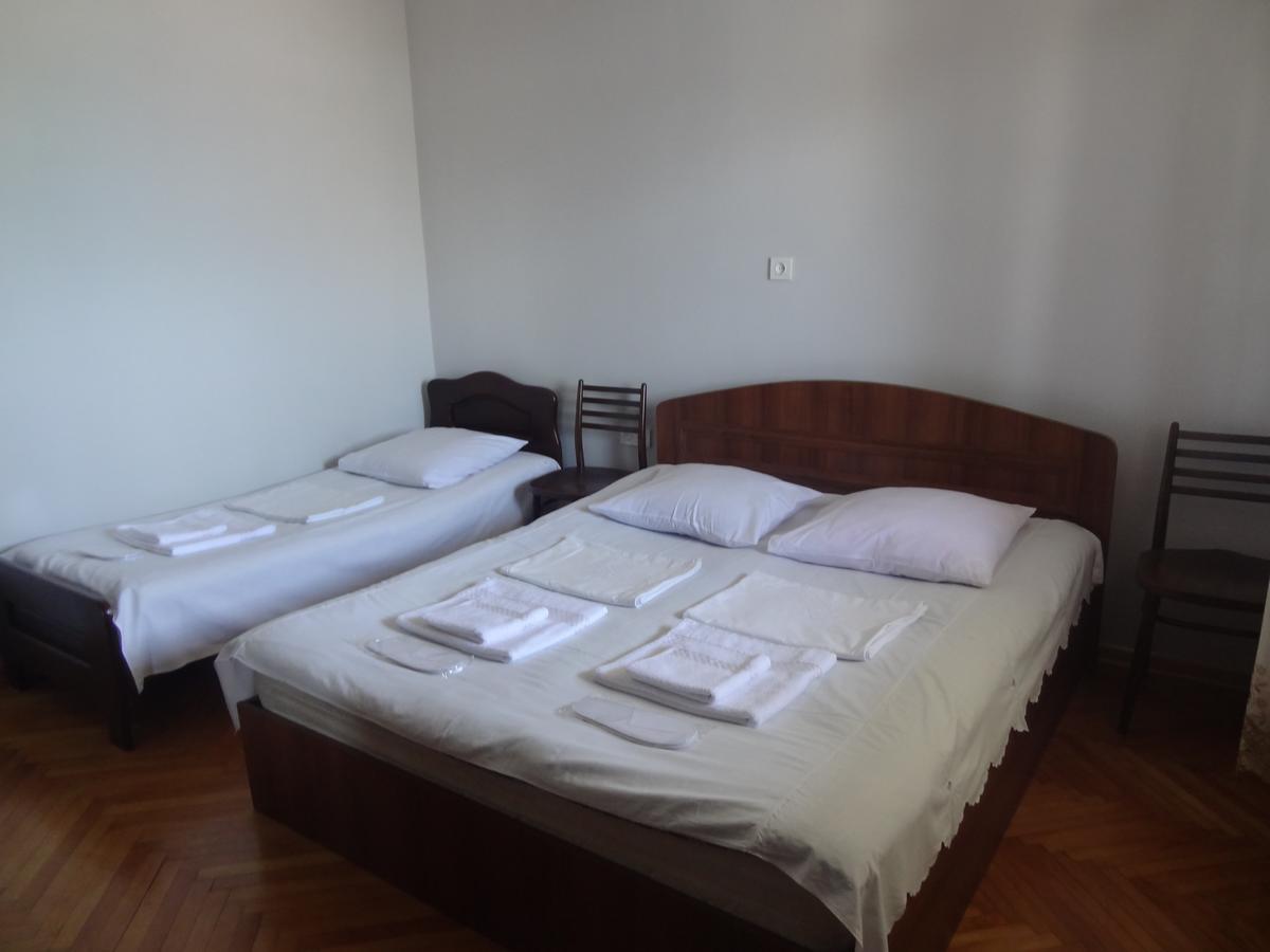 Guest House Teni Machindżauri Zewnętrze zdjęcie